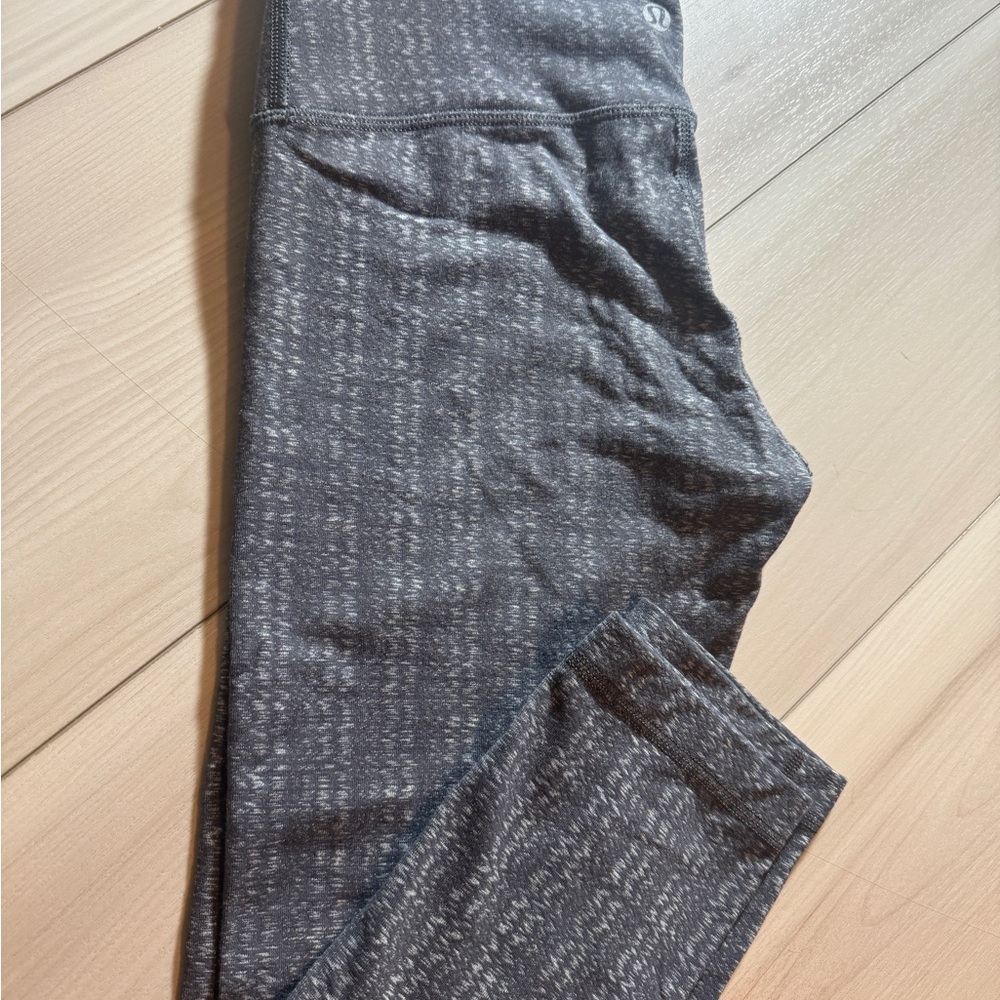 Lululemon Gray Patterned Leggings